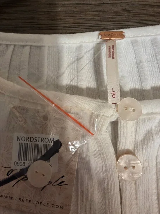Free People Tilly Rib Long Sleeve Button-Up Top NWT White Large - Picture 6 of 9
